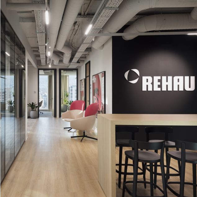 ОФИС REHAU/ ENERGY TOWER
